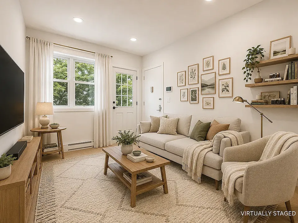 42 Pilling St #3