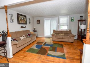 2877 Angus Rd, Philadelphia, PA 19114