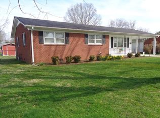 600 9th St, Lawrenceburg, TN 38464