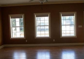 5th image of 263 Le Village Dr