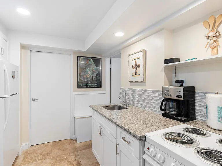 516A N Kainalu Dr — Photo 4