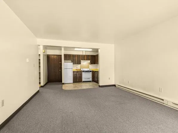 386 Wilson St #4, Amherst, WI 54406
