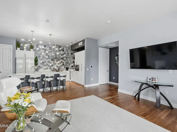 3131 N CENTRAL Avenue #4007, Phoenix, AZ 85012