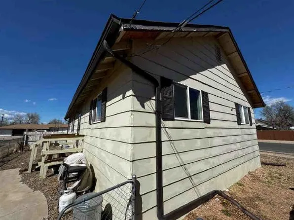 190 N 8th Ave, Brighton, CO 80601