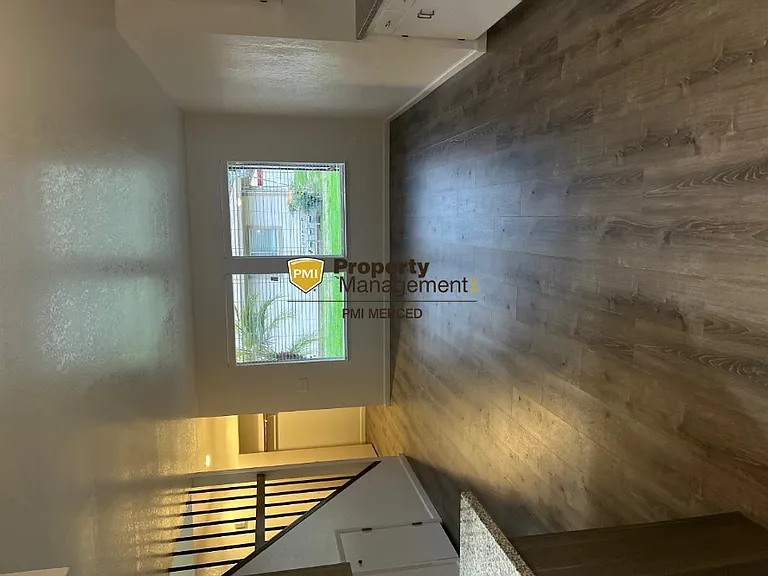 503 N Quince Ave #B — Photo 15