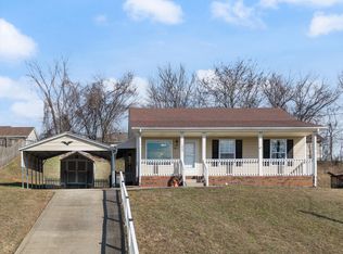 1007 Granny White Rd, Clarksville, TN 37040