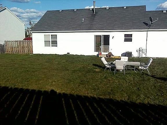 5th image of 1043 Pheasant Dr