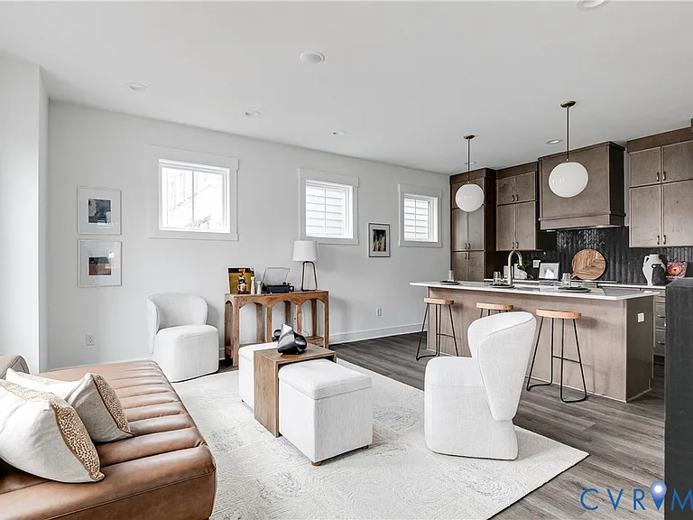 1823 W Cary St #A — Photo 11