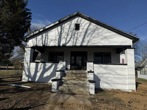 33 W Lake St, Madisonville, KY 42431