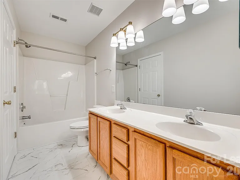 14139 Tranters Creek Ln — Photo 15