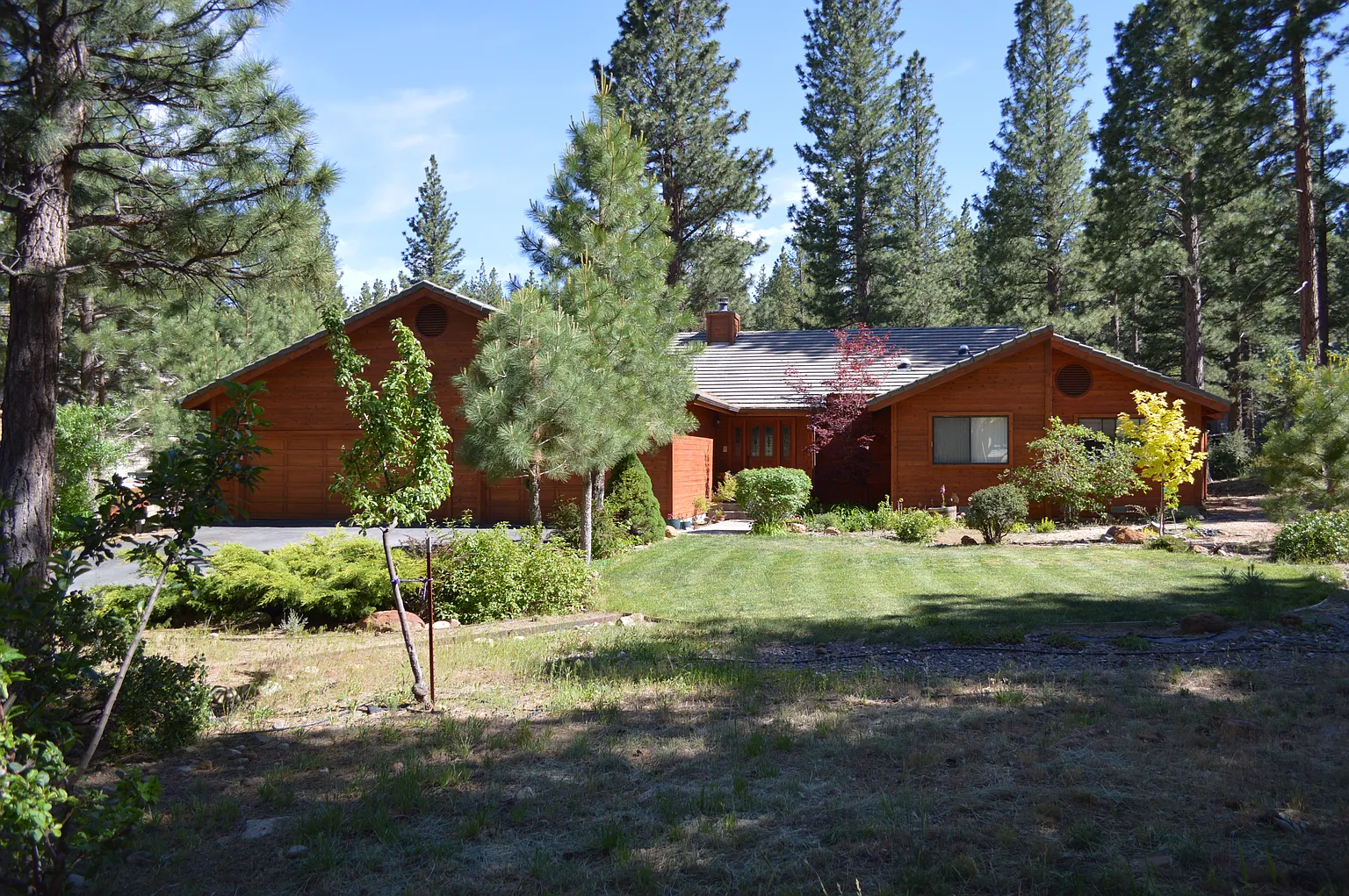 750 Yellow Pine Rd photo 1