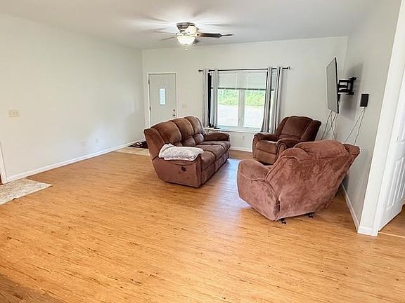 5th image of 8730 Bemidji Rd NE