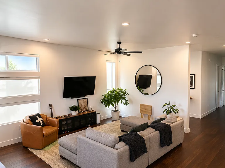 2831 E Snowberry Dr — Photo 5