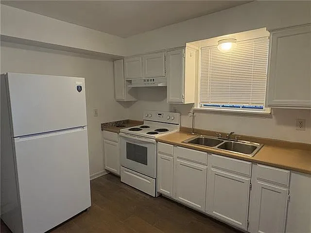6027 Wales St — Photo 7