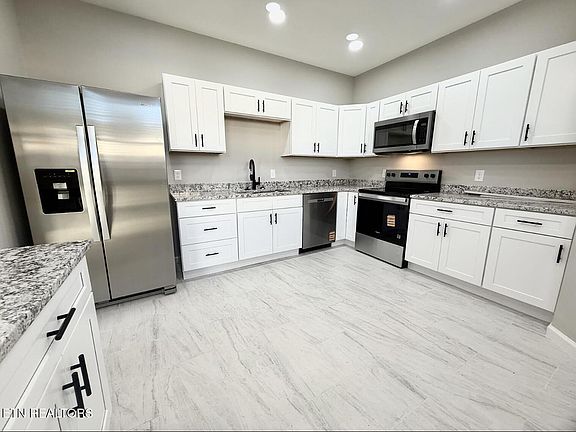 3rd image of 7224 Palermo Rd