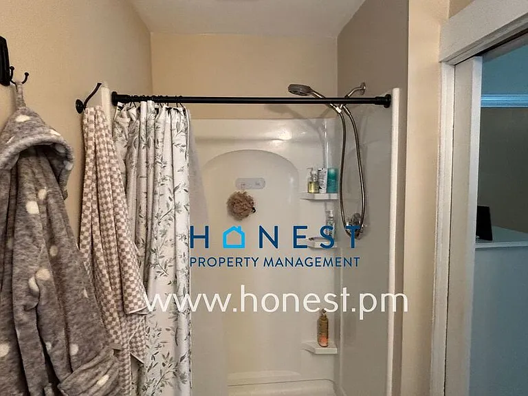 206 Derosay Ave #1 — Photo 40