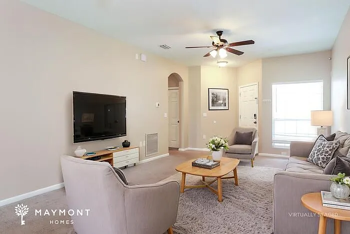 8643 Dylan Michael Dr — Photo 5