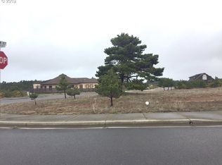 2776 Lincoln Ave SW, Bandon, OR 97411