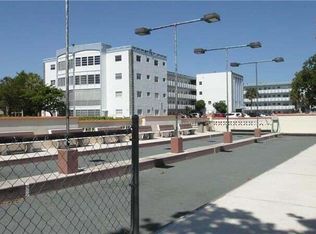 4090 NW 42nd Ave APT 105, Lauderdale Lakes, FL 33319