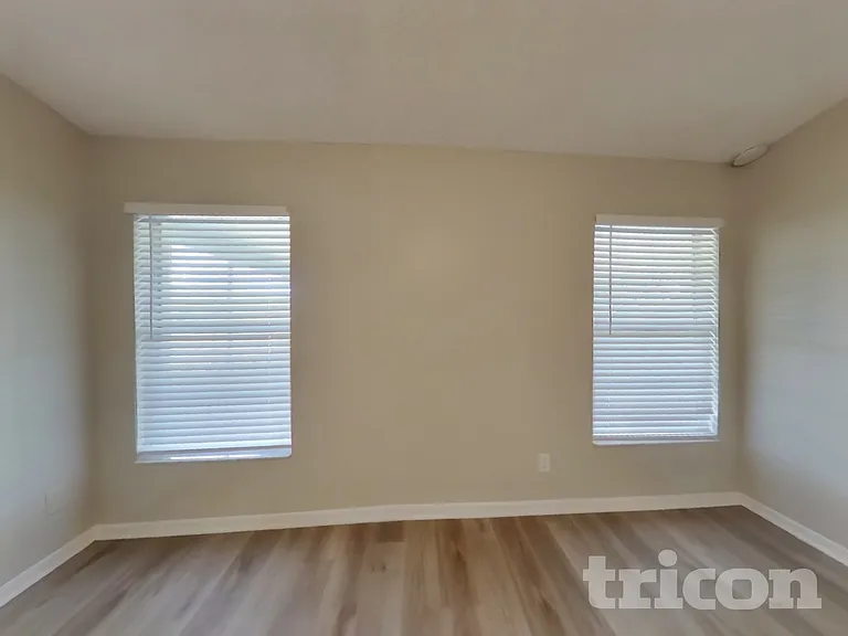 1021 Whittier Cir — Photo 10