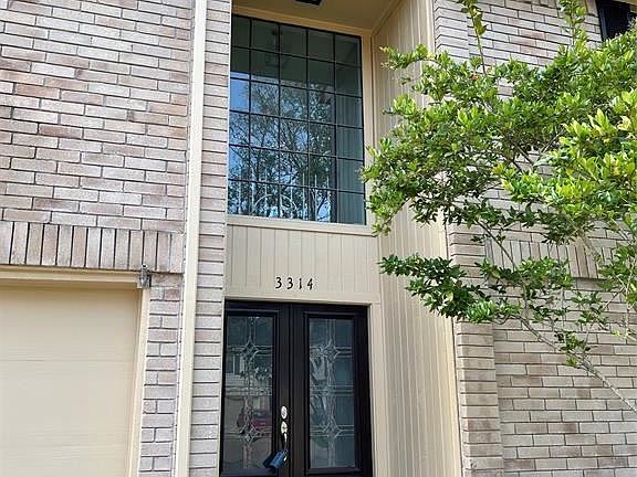 3rd image of 3314 Rushwood Ln