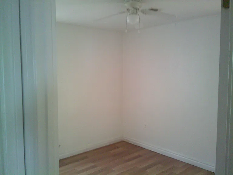 1167 NW Ozmun Ave — Photo 5