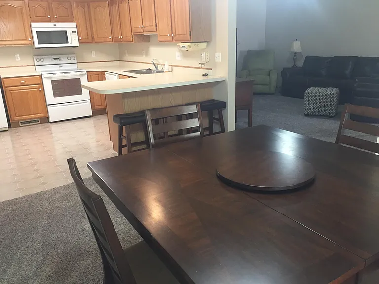1122 McIntosh Rd — Photo 5