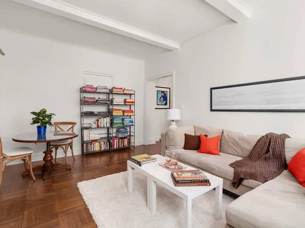 16 East 98th Street 8D image 2 of 7