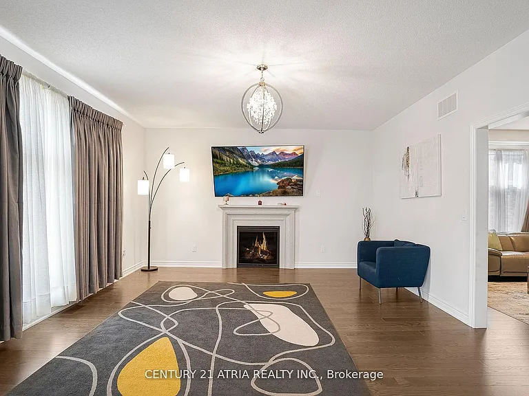 1469 Davis Loop — Photo 11