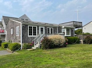 112 Chestnut Ave, Narragansett, RI 02882