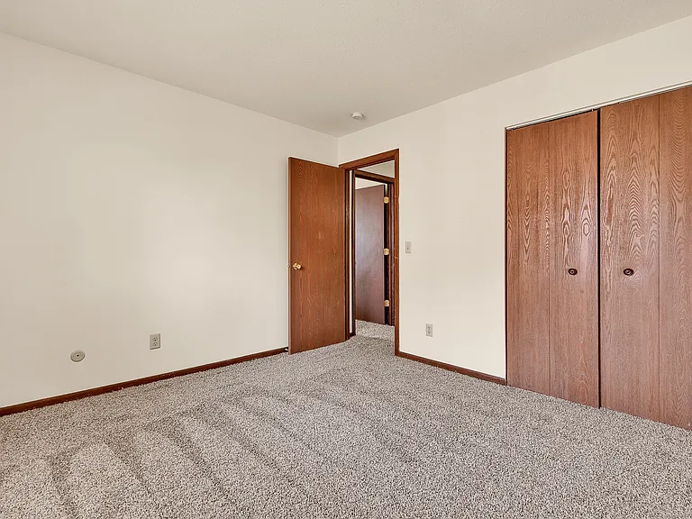 2 Bedroom