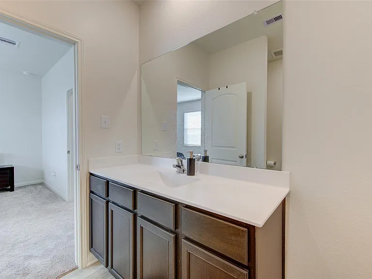 10702 Millet Ct — Photo 37