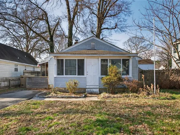 2041 Lockard Ave, Chesapeake, VA 23320