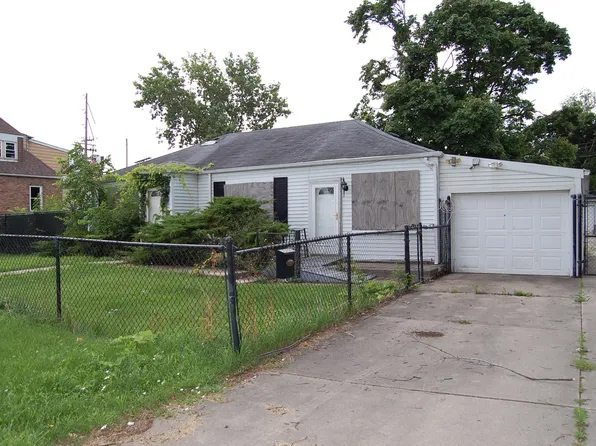 10415 W Fullerton Ave, Melrose Park, IL 60164