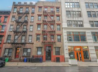 228 W 17th St #2B, New York, NY
