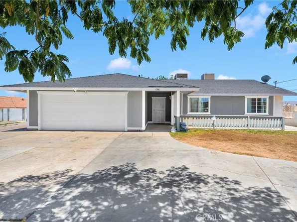 11941 9th Ave, Hesperia, CA 92345