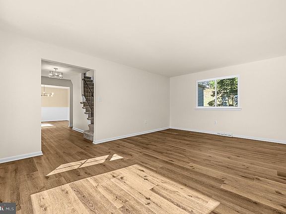 5th image of 9708 Mendoza Rd