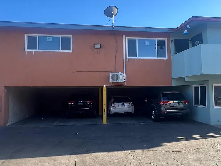 Parking lot