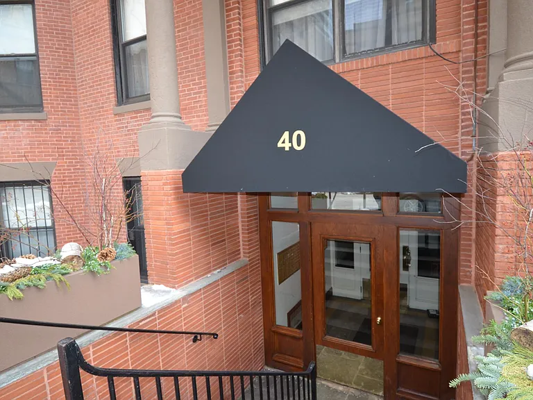 40 Saint Botolph St #26 — Photo 10