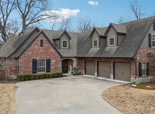 7513 S Sycamore Ave, Broken Arrow, OK 74011