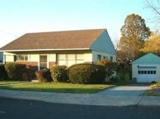 1123 Juniper St, Quakertown, PA 18951