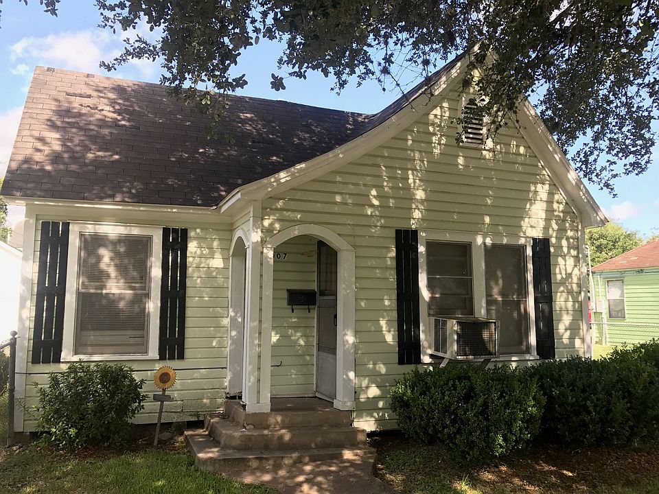1st image of 1005 Avenue C