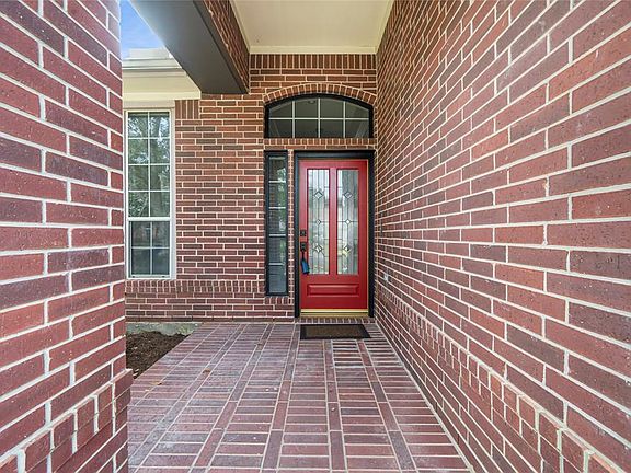 2nd image of 4814 Big Elm Cir