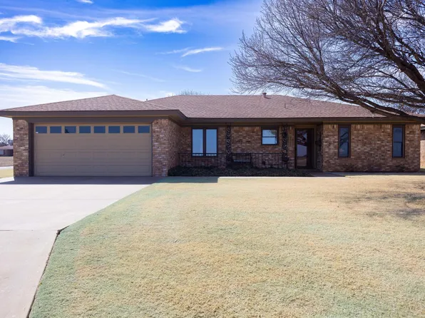 3501 Red Oak Ln, Plainview, TX 79072