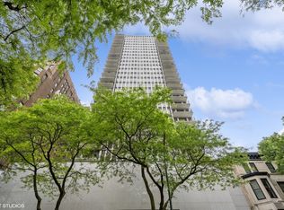 1230 N State Pkwy APT 6D, Chicago, IL 60610