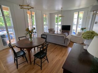 15 Franklin St #1, Saratoga Springs, NY 12866