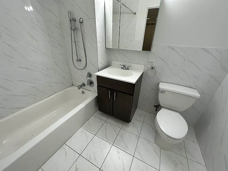 2763 Morris Ave #803 — Photo 5