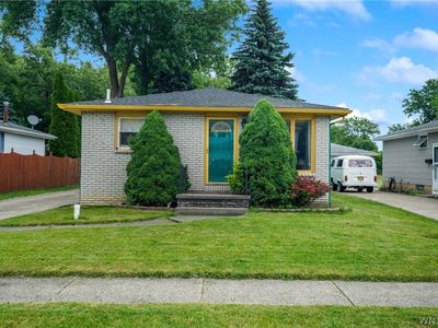 49 Polish Pl, Buffalo, NY, 14210