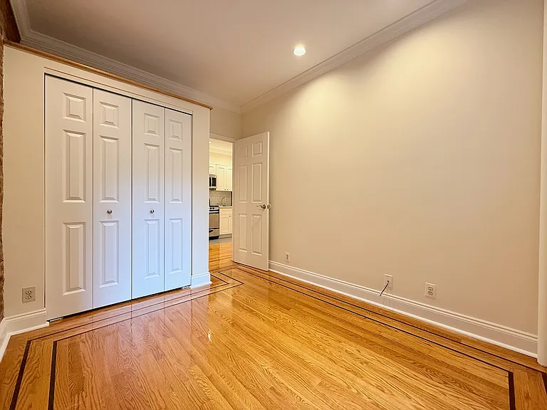 61 W 10th St #2D — Photo 7