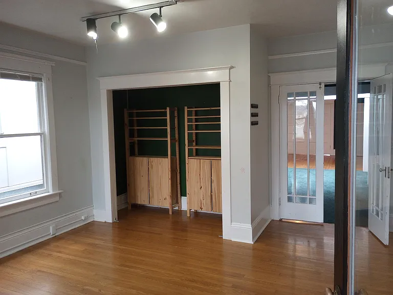 1903 10th Ave W #5 — Photo 20